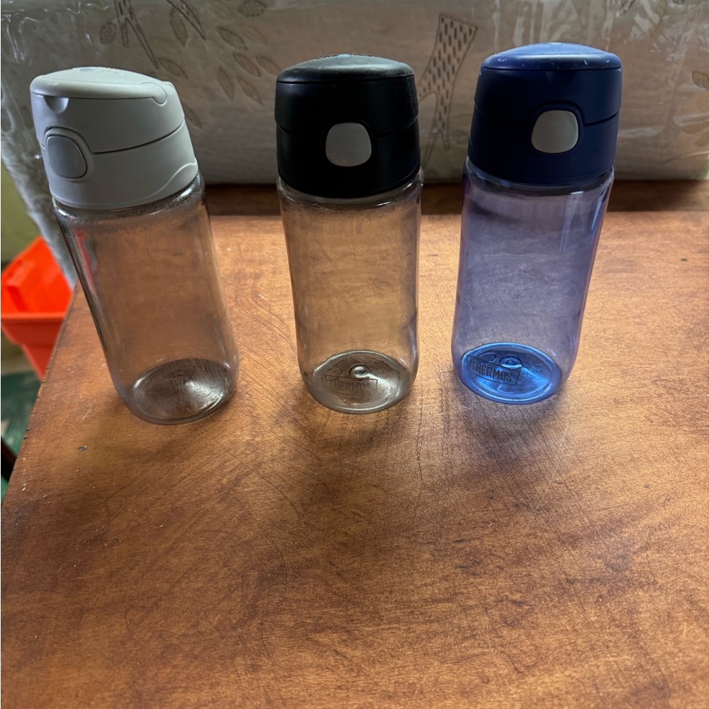 Set of 3 Water Bottles - Black, White, Blue